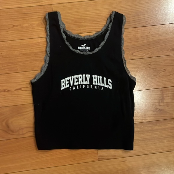 Hollister, small black tank top with gray trim “Beverly Hills California” - Picture 2 of 4